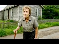Judge Judy Is Now 82 How She Lives Is Just Sad
