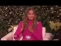 Chrissy Teigen Hates Her Feet9