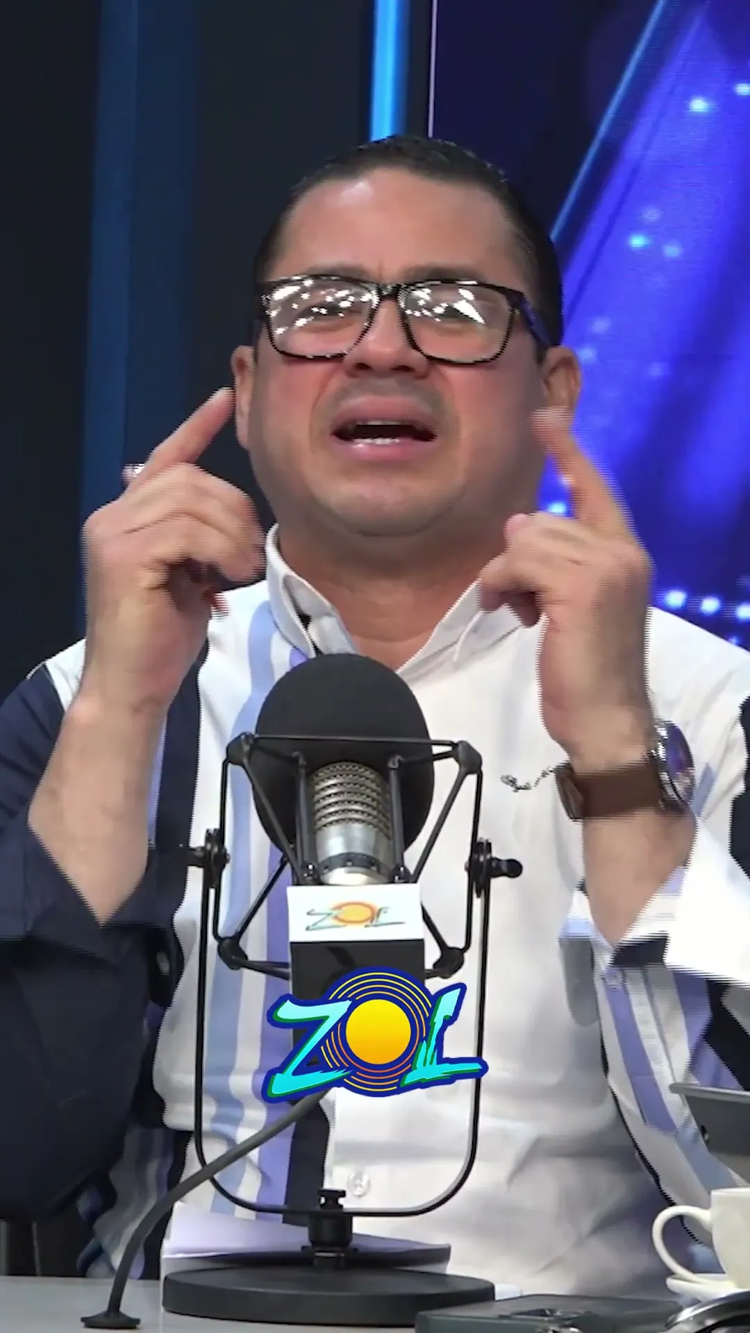 NO FUE POR SER MUJERES