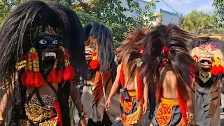 Kirab Keliling Kampung Barongan Kumara Krida Mustika Ngireng Anak Sunat 