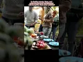 Download Lagu Apakah mengejar uang, ketenaran, dan prestasi hanyalah penipuan diri sendiri yang canggih yang tidak pernah memuaskan?