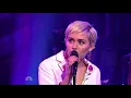 Download Lagu Miley Cyrus - 50 ways to leave your lover (SNL)