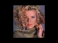 Sexy And Beautiful Photos Of Kim Basinger