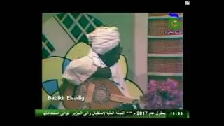 العطبراوي يترنم بأغنية في الضواحي  العطبراوي يترنم بأغنية في الضواحي