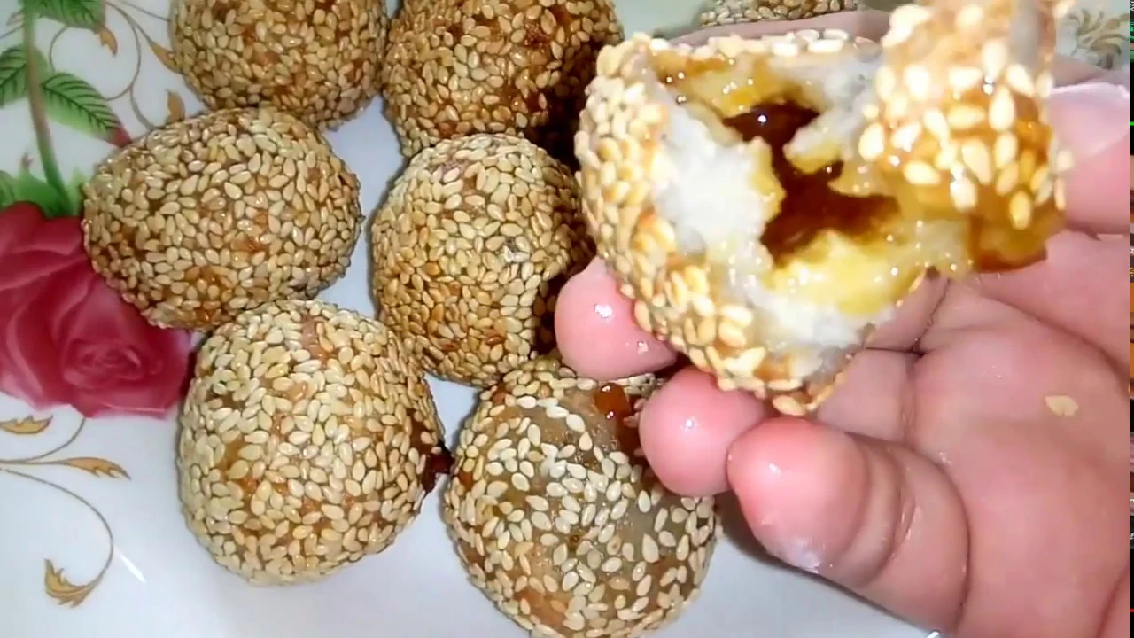 Cara Membuat Kue Onde Onde Isi Gula Merah