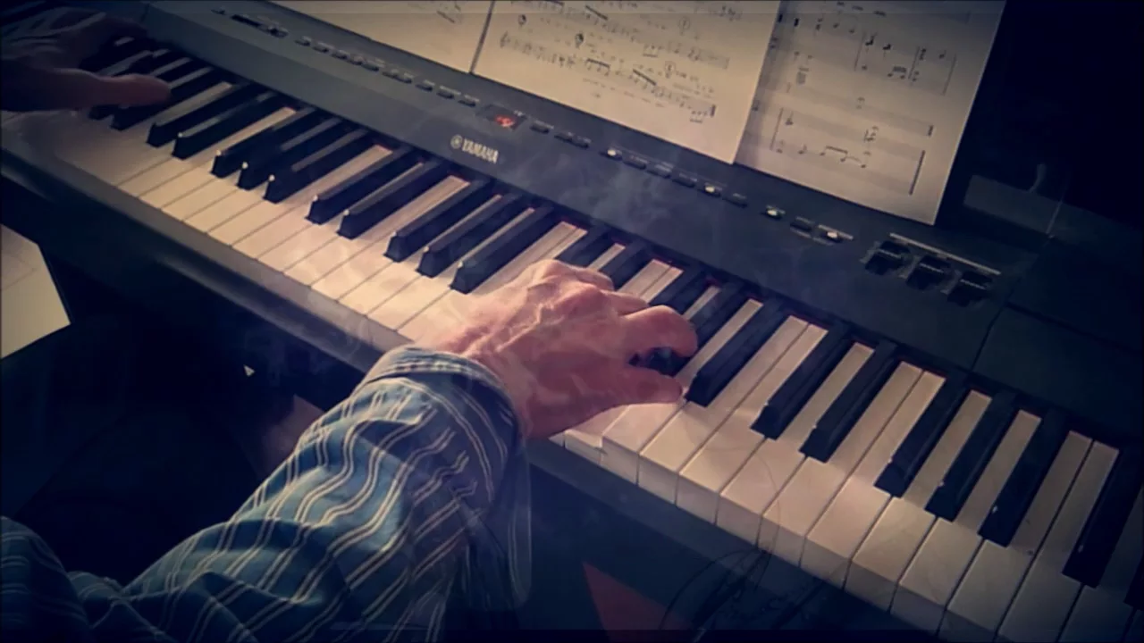 Slow moi (Claude-Michel Schönberg). Piano et arrangements: André Caron Slow moi (Claude-Michel Schönberg). Piano et arrangements: André Caron