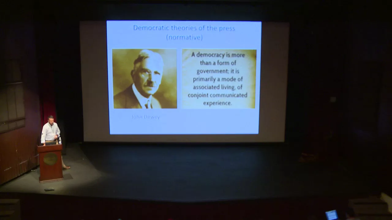 Dr. Moses Shumow - Political Economy of News - English