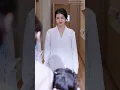 No one could handle billionaire's naughty child! He slept in the cleaner's arms! CEO fell in love!