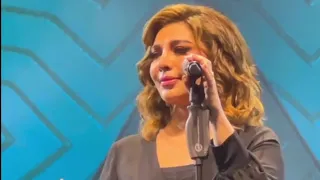 بكاء أصالة و الجمهور بسبب زلزال سوريا دندنها
