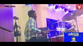oh my god this praise medley is too hot live don with min jeff
