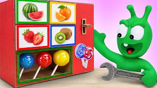 Pea Pea Fixes a Broken Lollipop Machine! 🍭🔧 -  Funny Adventure for kids