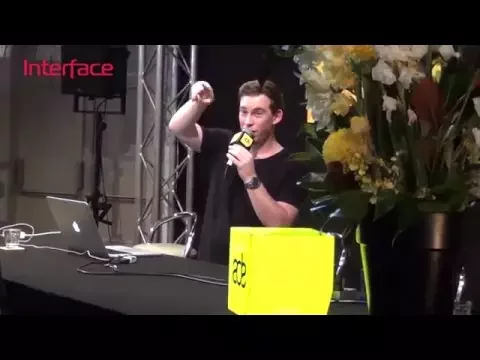 Hardwell Mixing and Mastering Tips Tricks Hardwell studio session 2014 YouTube