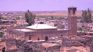 المسجد العمري في بصرى الشام                                       دندنها