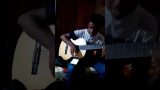 قالو علي مجنون عايش في جنون 