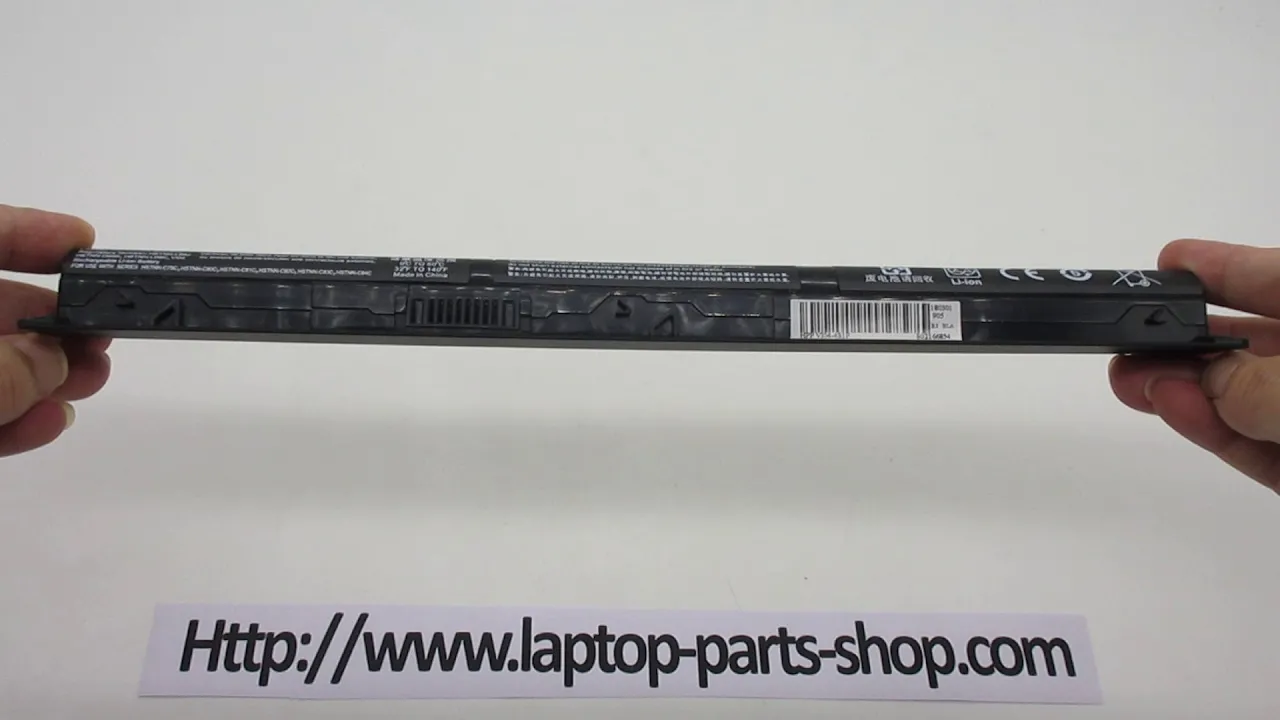 HP 17 17.3 Inch Laptop (AMD Ryzen 3 - 2200U 8 GB RAM 1 TB HDD AMD Radeon Vega 3 Graphics) unboxing. 