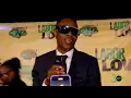 Wayne Wonder Performing No Letting Go