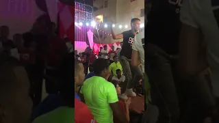 رقص مهرجانات علي مهرجان دول كبسين بجرارات     رقص حوده براجه    دندنها