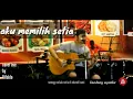 Aku memilih setia - cover live Rifaldo di cafe campus
