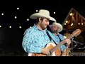 Grupo Frontera - No Te Arrepentirás (En Vivo)