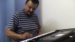 تتر برنامج الكاميره فى الملعب    كيبورد طارق بغدادى دندنها