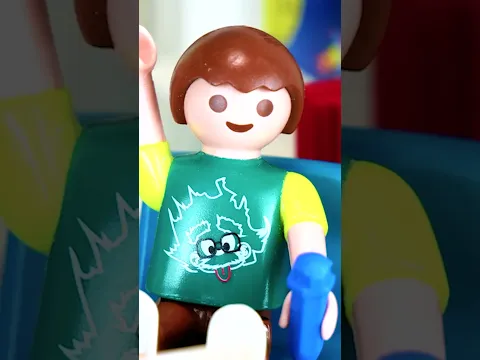 Julian und Albert machen Unsinn! 🤣😆 #playmobil #schule #prank