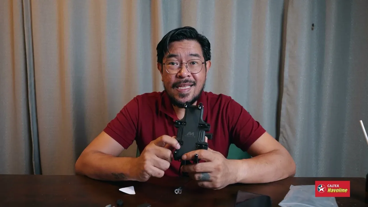 Airomoto Phone Holder