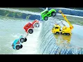 Lagu Mahindra Thar Bolero Car Scorpio G-Wagon Car Accident Big WaterFall Pulling Out Crane Truck ? CS Toy