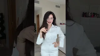 لانا مع اغنية حركه بركه تعطيك الملكه دندنها