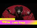 Download Lagu 【2025 MTV VMA】LADY GAGA橫掃4大獎！高聲說道： 「Put your claws up, MTV！」嗨翻全場 Abracadabra｜Dead Dance
