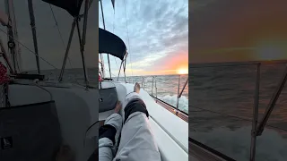 Amazing Gulf of America sunrise #sailing #gulfofamerica #sunrise #sailstillwater