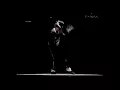 Micheal jackson Robot dance on Billie Jean live perfomance