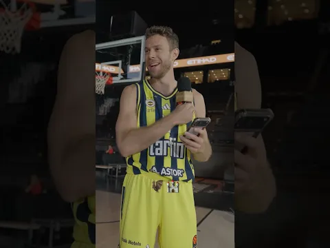 New destinations, one clue each. Can the EuroLeague players guess where we're flying next?