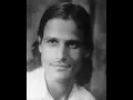 aaj ke is insaan ko
