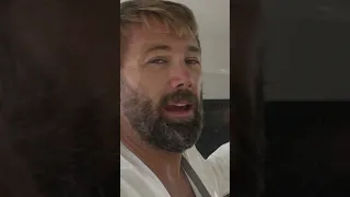 The Boat is Disgusting! Yard life is a dirty job. #sailingadventures #boatyard #vlog #dirtyjobs