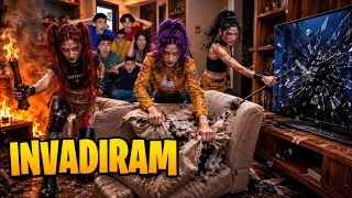 AS GUERREIRAS DO KPOP INVADIRAM A MINHA CASA *expulsaram a gente