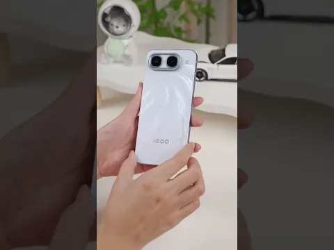 iQOO Neo 11 Unboxing | First Look & Review