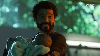 عائلة أبو الهنا آخيرا اتجمعوا وحطوا إيديهم في إيد بعض وجمعوا الفلوس عشان ينقذوا أصغر حفيد في العائلة 