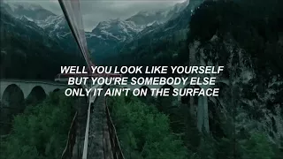 Flora Cash - You're Somebody Else - Lyrics