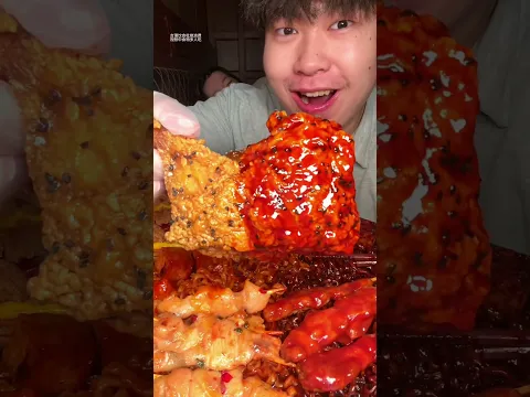 M wife was sleeping so i ate her favorite FOOD 😂😂| Spicy noodles , hamburger , fried cheese ,