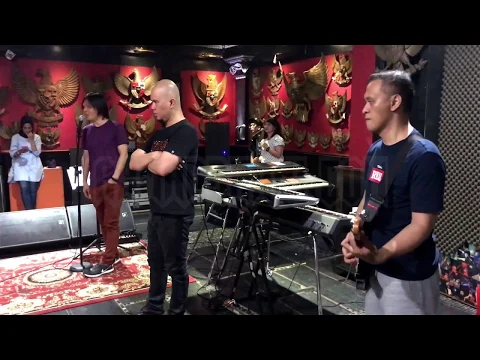 Download MP3 SAYAP SAYAP PATAH - REHEARSAL MALAYSIA REUNION CONCERT