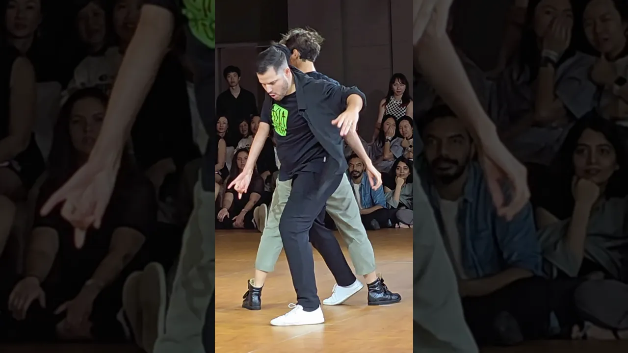Always such a flow when we draw each other in Jack and Jill 💚 the Maxlau #dance #westcoastswing