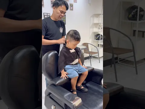 Kyle potong rambut dulu guys pakai kaps murah meriah cek deh