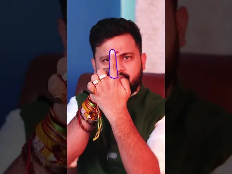 Palmistry: Ungliyon Ke Tilt Se Jane Apna Future