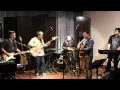 Download Lagu Sandhy Sondoro ft Barry Likumahuwa - Malam Biru @ Mostly Jazz 16/09/12 [HD]