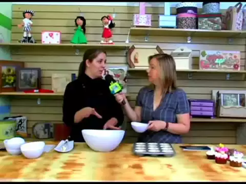 RECEITA DE CUPCAKE DE MIRTILOS COM JANAINA SUCONIC