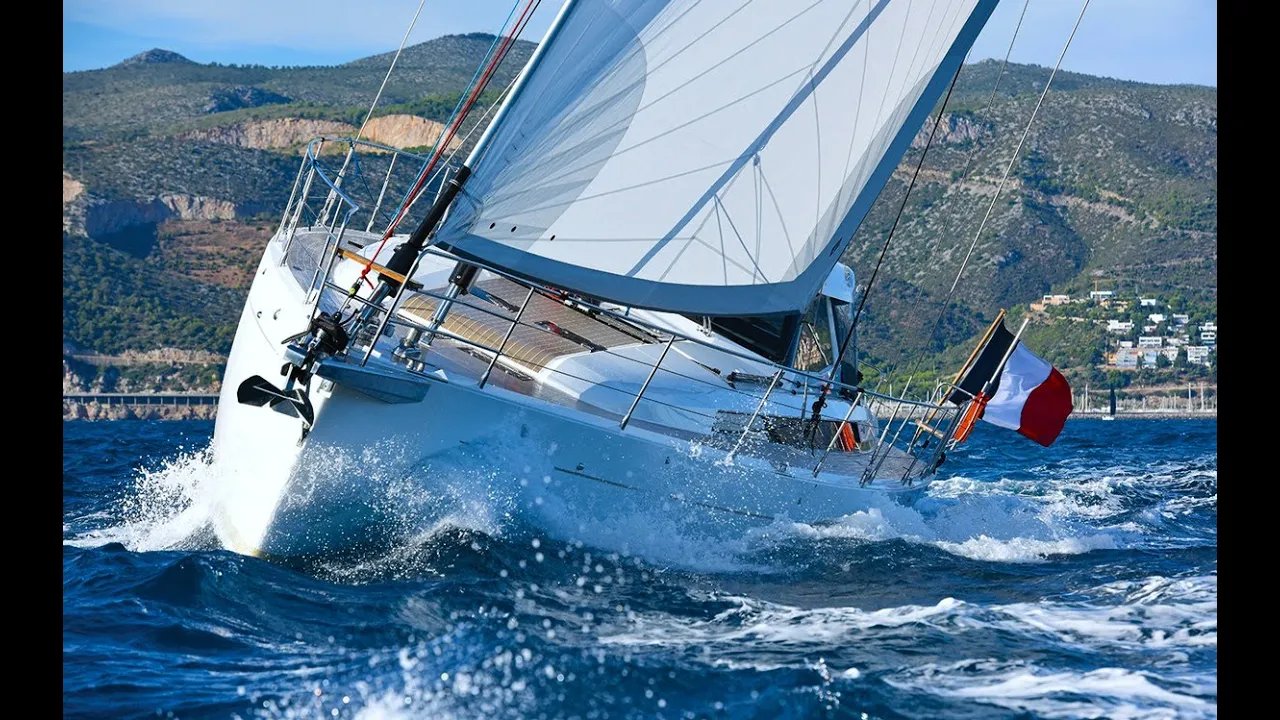 Amel 60, This modern blue water cruiser is a true benchmark for quality.