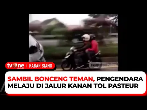 Nekat! Pengendara Motor Terobos Jalan Tol Pasteur Bandung