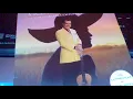 cerca del mar Vicente fernandez