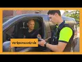 Download Lagu Verkeerscontrole | What The Flik!?