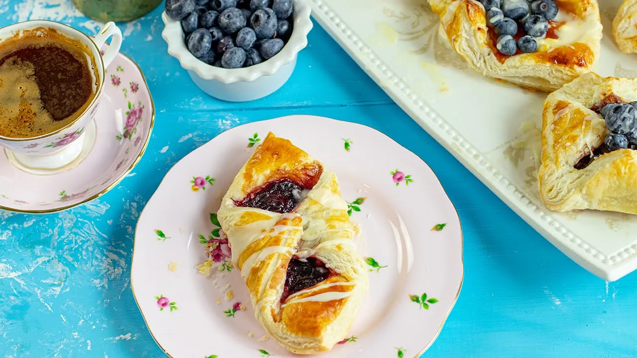 Easy & Elegant Puff Pastry Danishes that kids can make!